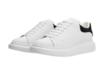 All White Black Tail - Image 4