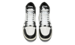 Skel black white high - Image 3